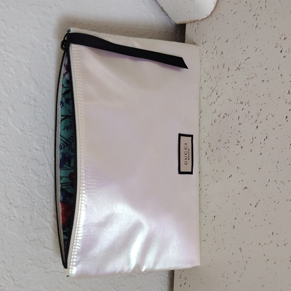 Gucci beauty pouch - Picture 14 of 15